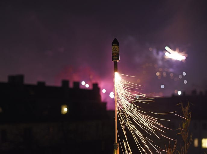 Die besten Aussichtspunkte für das Feuerwerk in Pforzheim. Silvesterrakete