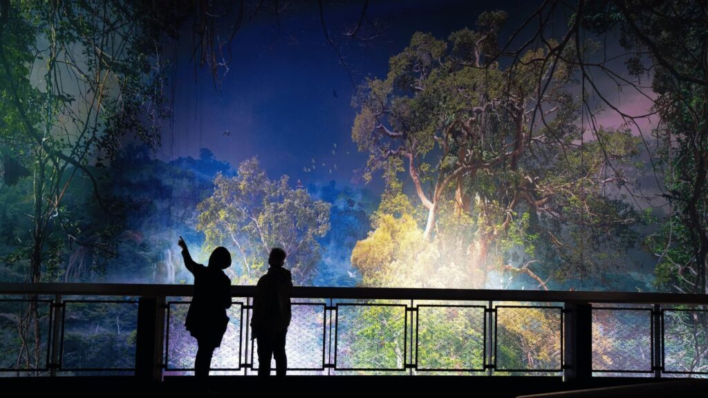 Aussicht vom Turm. Gasometer in Pforzheim.