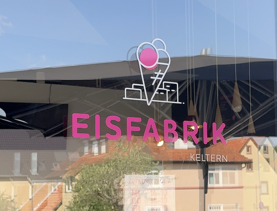 Eisfabrik Keltern bei Pforzheim: Eis selbst zusammenstellen